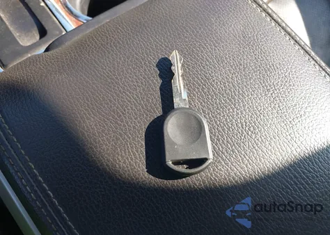 2010 Ford F150 Fx2 Sport/Harley-Davidson/King Ranch/Lariat/Platinum/Xl/Xlt z USA, uszkodzony, nr VIN 1FTFW1CV6AKA65821